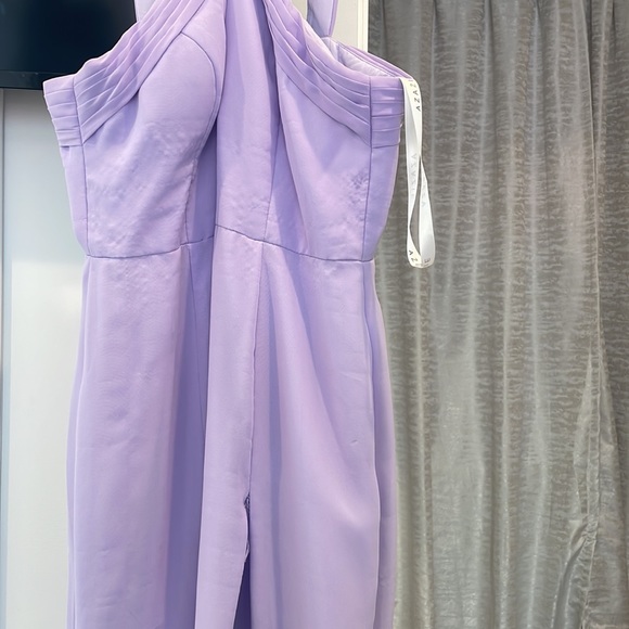 Azazie purple chiffon dress worn once custom size similar to a 6. I an 5’3” - Picture 3 of 5